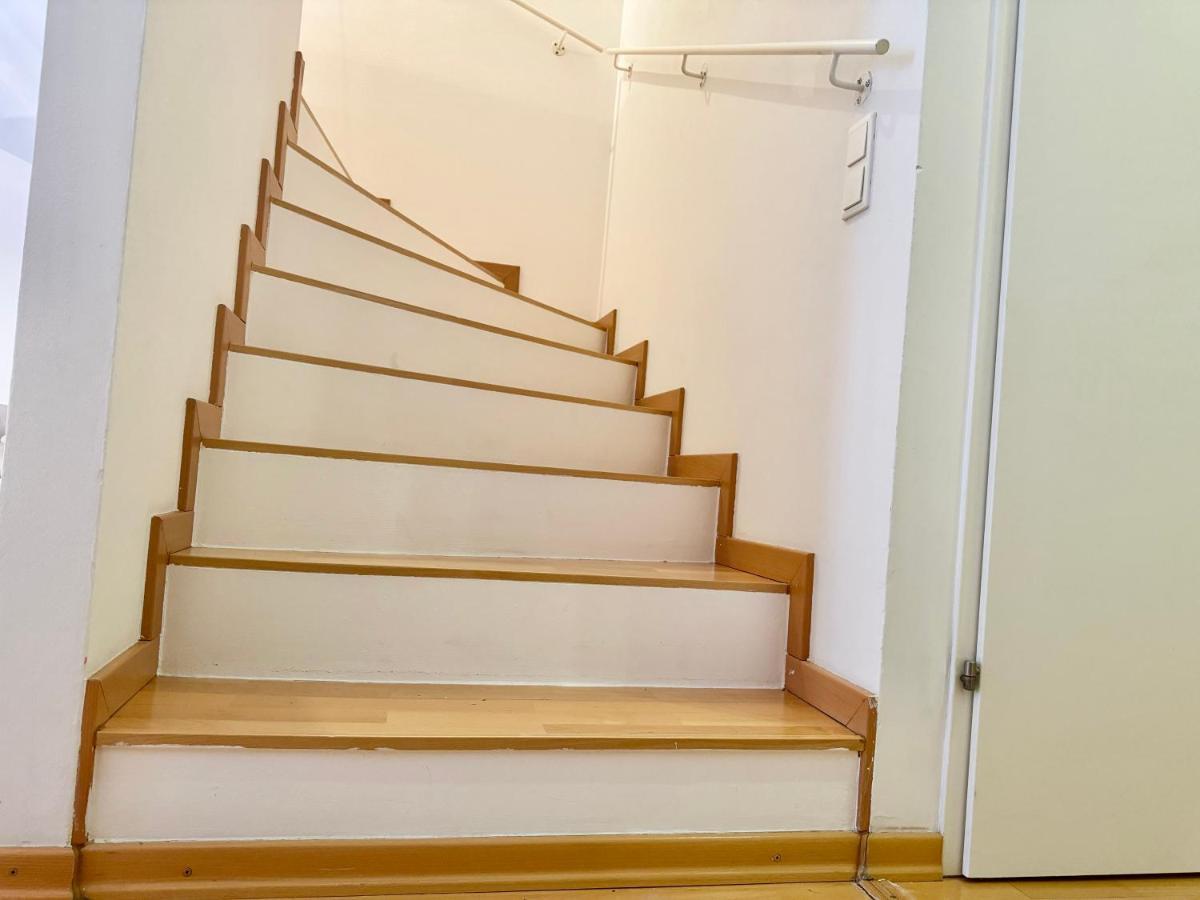 90 M2 Maisonette With Free Parking Leilighet Wien Eksteriør bilde